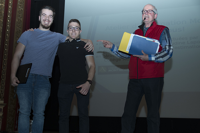 2stagiairesavecperrin